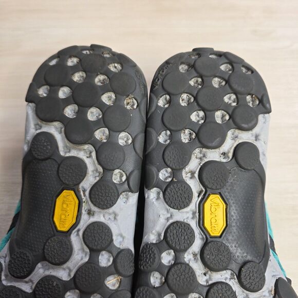 New Balance Minimus Trail Running Shoes Vibram Sole Green WT10CG Womens Size 7.5 - Picture 11 of 11